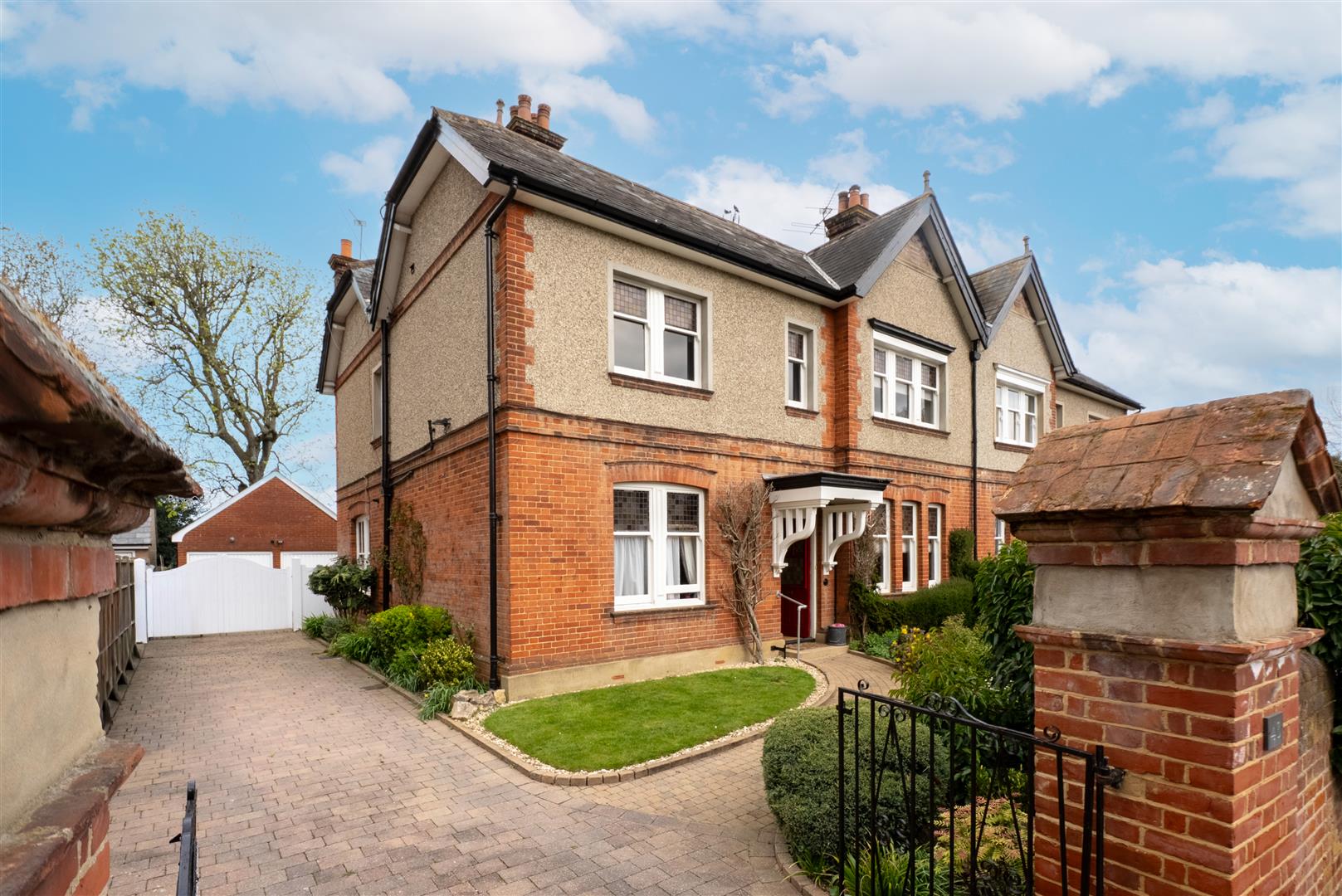 Mulberry Green, Harlow